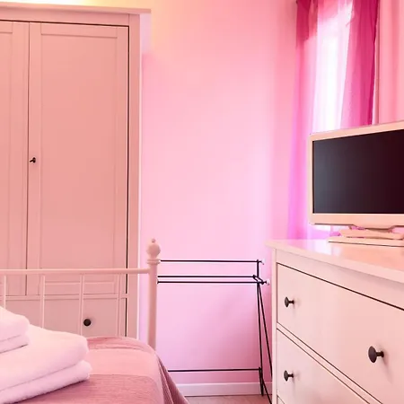 4u:nuovo Centrale Fresco Top Comfort Apartment *